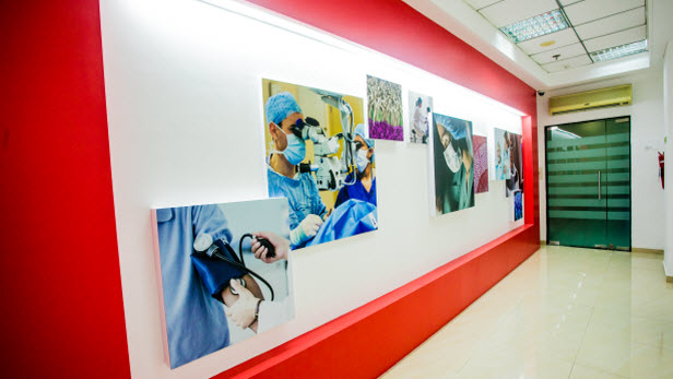 Gallery wall in the Johnson & Johnson Institute facility location in Mumbai, India.