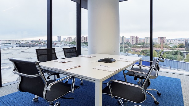 Corner room in the Johnson & Johnson Institute Vision Experience Centre in Barcelona, Spain.